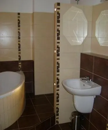 Habitación en casa particular Roof Rybarzowice (Silesia)